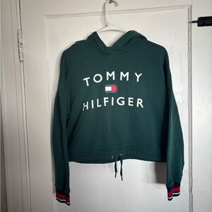 Tommy hilfiger green cropped hoodie, medium